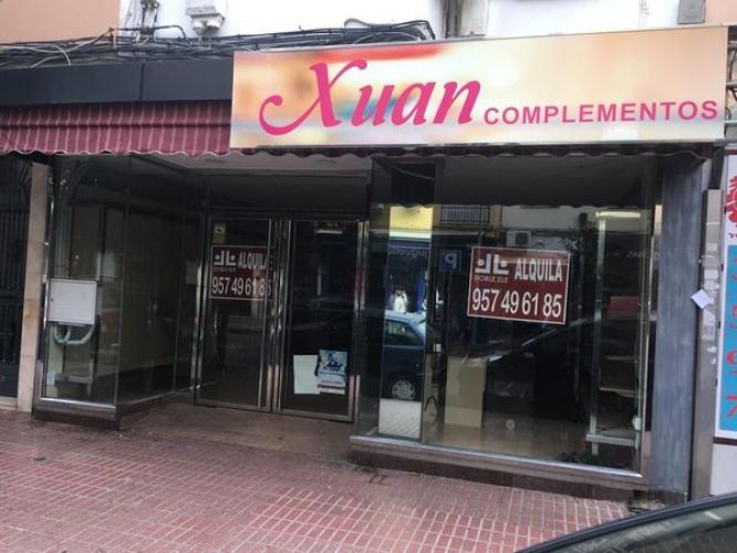 ALQUILER DE LOCAL EN LA VIÑUELA 