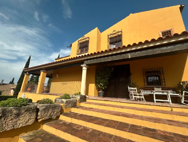 VENTA CHALET EN BRILLANTE JUNTO AL COLEGIO ENCINAR!