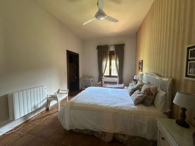 VENTA CHALET EN BRILLANTE JUNTO AL COLEGIO ENCINAR!