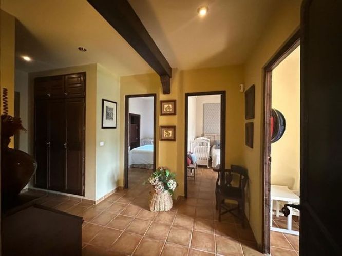 VENTA CHALET EN BRILLANTE JUNTO AL COLEGIO ENCINAR!