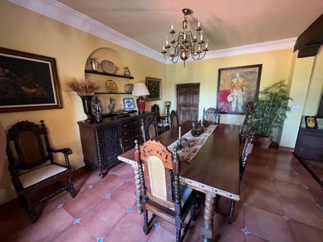 VENTA CHALET EN BRILLANTE JUNTO AL COLEGIO ENCINAR!