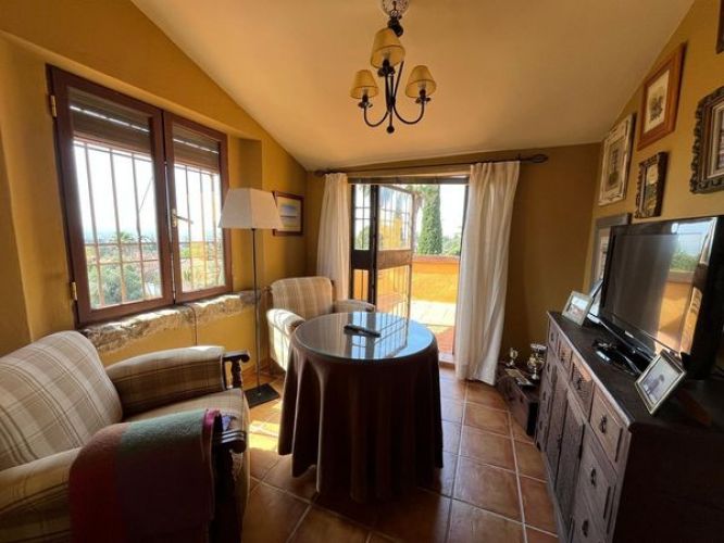 VENTA CHALET EN BRILLANTE JUNTO AL COLEGIO ENCINAR!