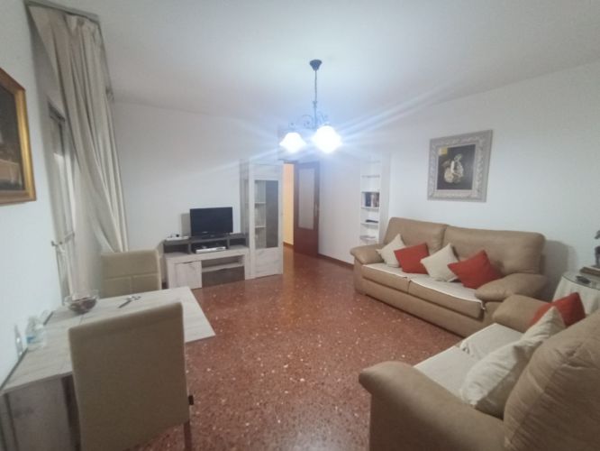 PISO EN VENTA EN OLLERÍAS