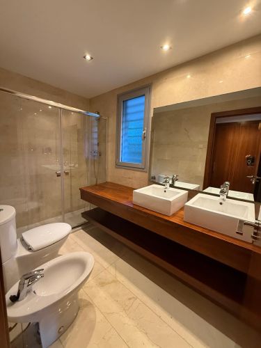 BAJO EN VENTA ZONA TABLERO 