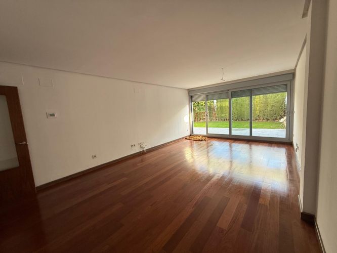 BAJO EN VENTA ZONA TABLERO 