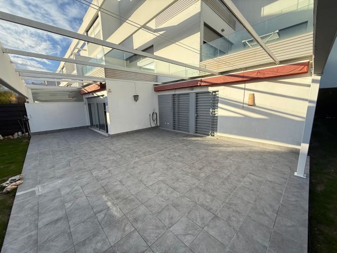 BAJO EN VENTA ZONA TABLERO 