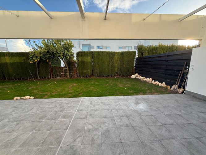 BAJO EN VENTA ZONA TABLERO 