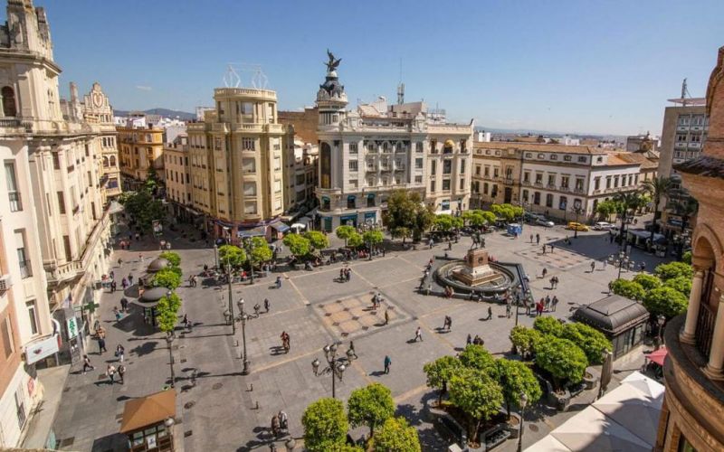 ÁTICO EN PLENO CENTRO