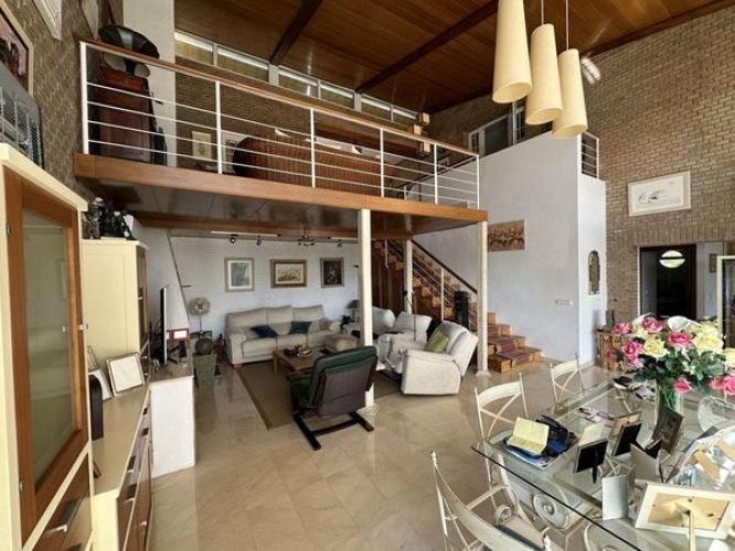 CHALET EN VENTA EN BRILLANTE! 