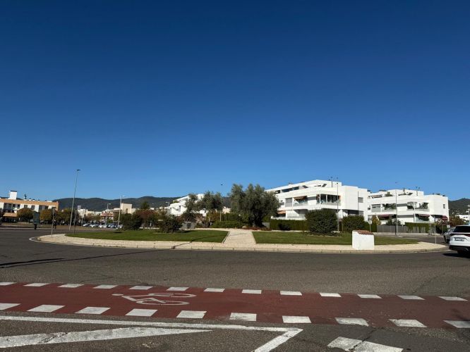 MAGNÍFICO PISO EN ALQUILER ZONA ARRUZAFA