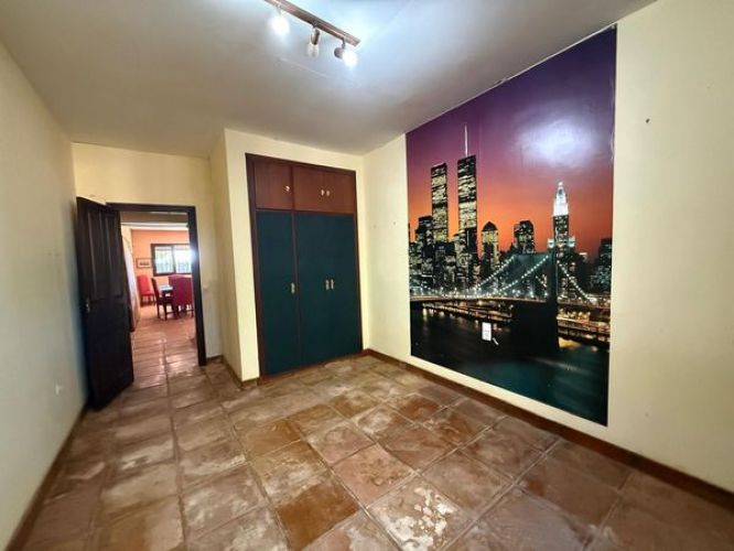 FINCA RÚSTICA EN LA LOMA A UN PASO DE CÓRDOBA!