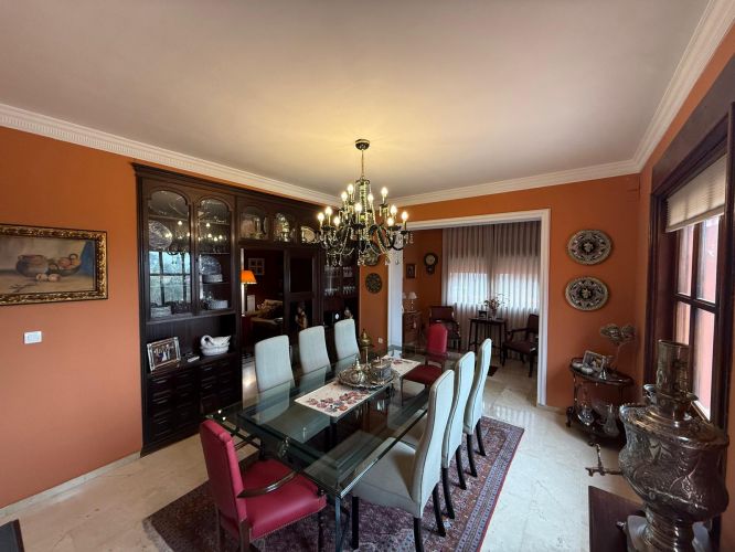 CHALET EN UNA PLANTA CON MAGNÍFICAS VISTAS!