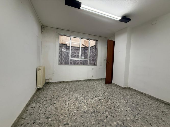 EDIFICIO COMPLETO EN PLENO CENTRO