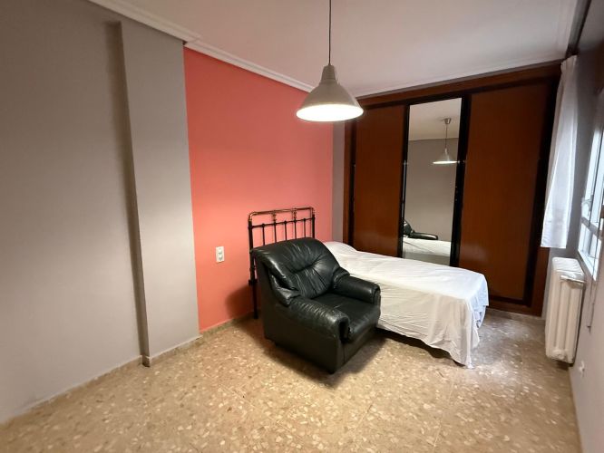 EDIFICIO COMPLETO EN PLENO CENTRO