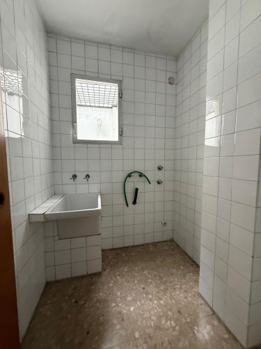 EDIFICIO COMPLETO EN PLENO CENTRO