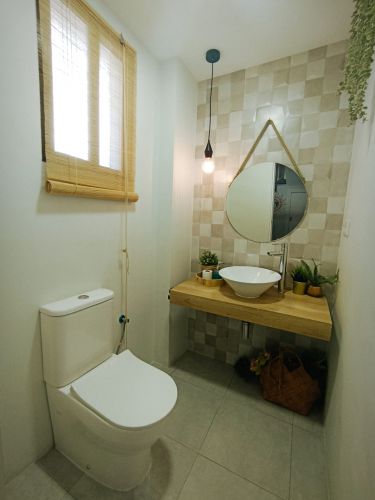 CASA ADOSADA EN CASCO ANTIGUO