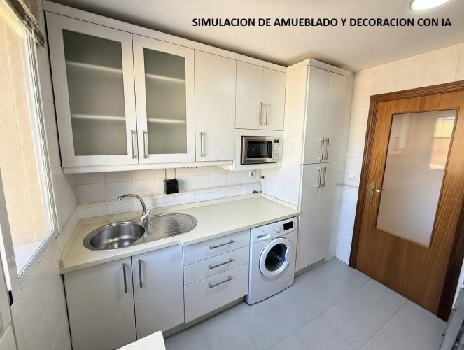 Excelente piso de 4 dormitorios y 2 baños con cochera y trastero junto Vial y Renfe
