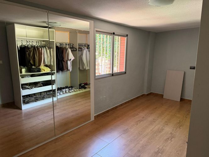 MAGNIFICO CHALET DE DOS VIVIENDAS EN LA COLINA