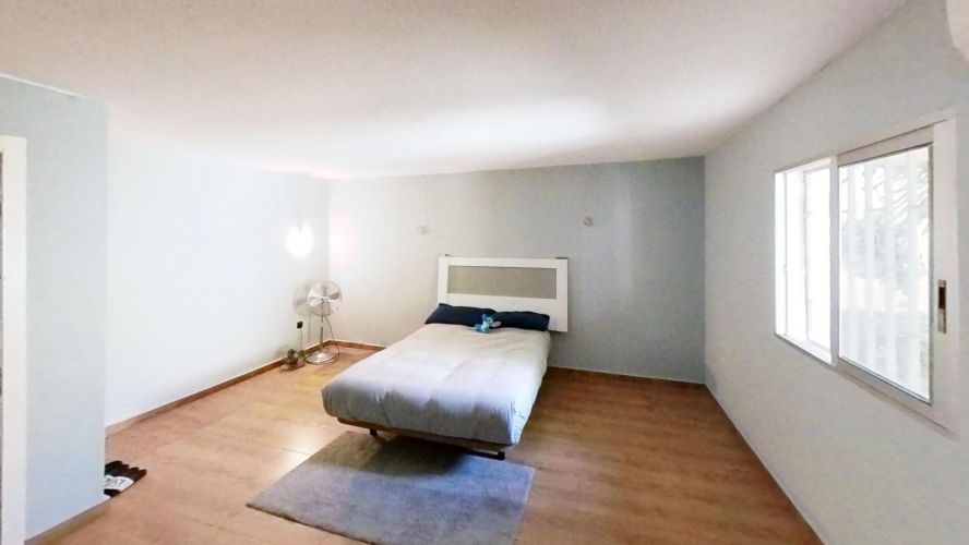 MAGNIFICO CHALET DE DOS VIVIENDAS EN LA COLINA