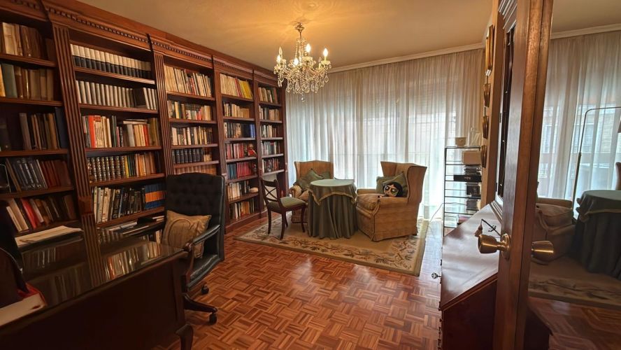 PISO DE 236M² EN PLENO CENTRO DE CÓRDOBA