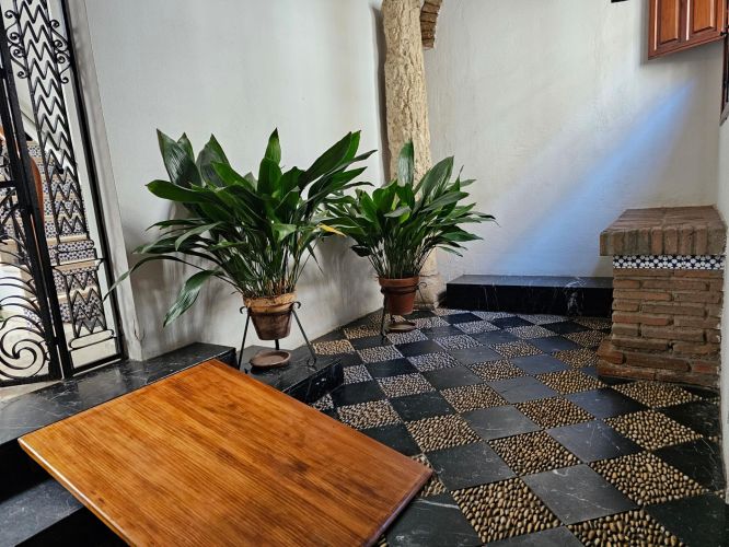 EDIFICIO EN EL BARRIO DE SAN ANDRES