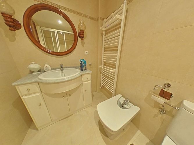 PISO JUNTO A LA ESTACION DE TREN