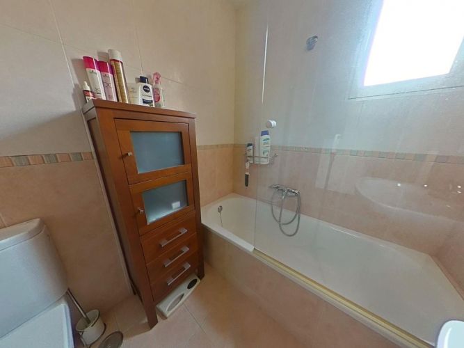 PISO JUNTO A LA ESTACION DE TREN