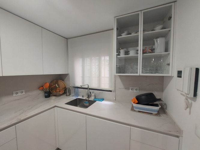 CASA ADOSADA CON GARAJE JUNTO A JARDINES ORIVE!