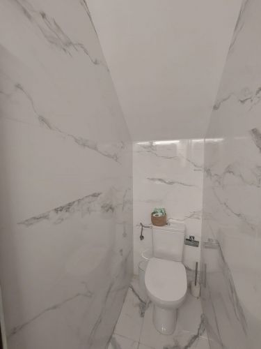 CASA ADOSADA CON GARAJE JUNTO A JARDINES ORIVE!