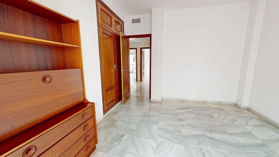 CASA ADOSADA SITUADA EN LOS OLIVOS BORRACHOS