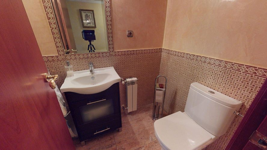 MAGNÍFICO CHALET EN SANSUEÑA