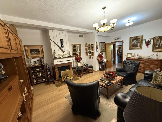 CHALET INDEPENDIENTE EN CALASANCIO