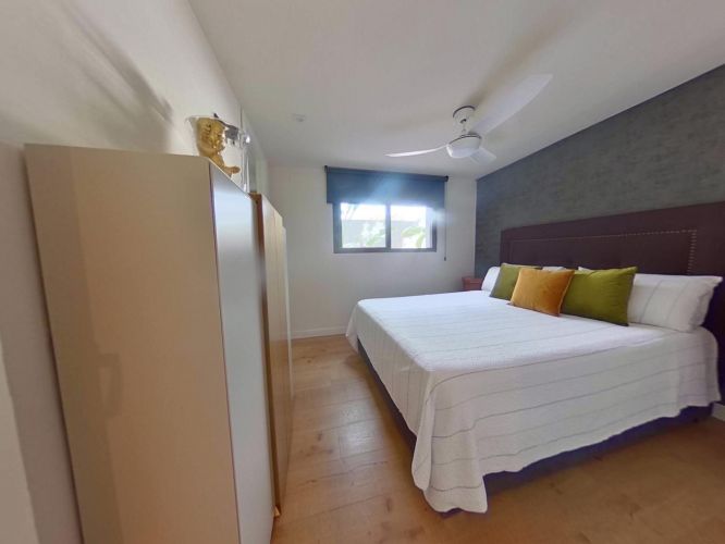 ESPECTACULAR COMPLEJO DE CUATRO VIVIENDAS DE LUJO EN PARAISO ARENAL