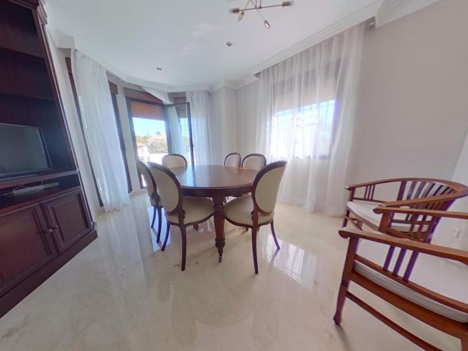 ESPECTACULAR COMPLEJO DE CUATRO VIVIENDAS DE LUJO EN PARAISO ARENAL