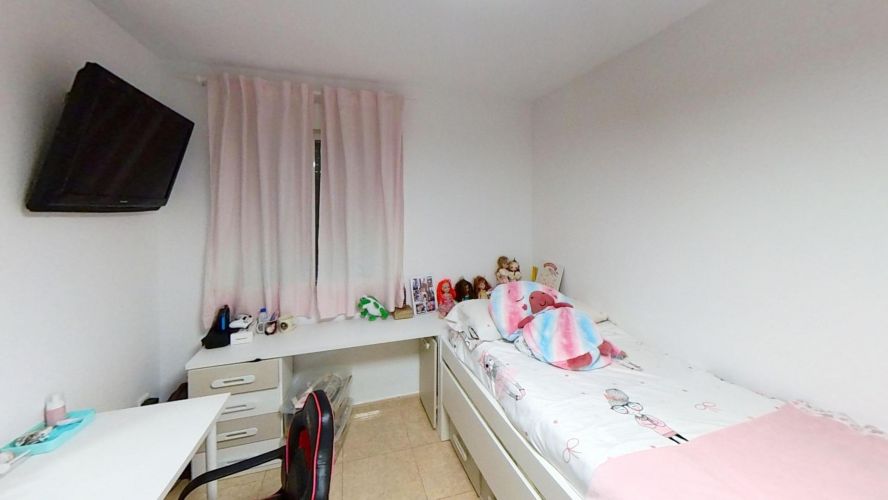 MAGNIFICO PISO EN CARRETERA DE TRASSIERRA