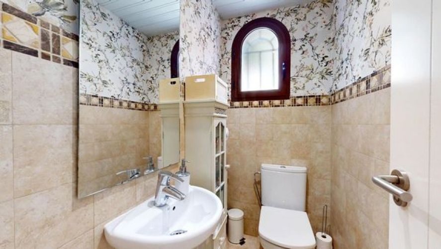 CASA  EN SAN RAFAEL DE LA ALBAIDA