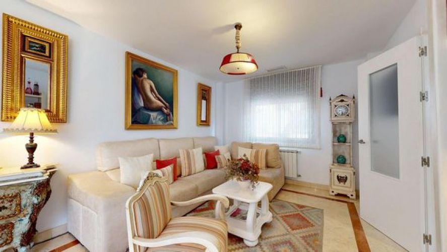 CASA  EN SAN RAFAEL DE LA ALBAIDA