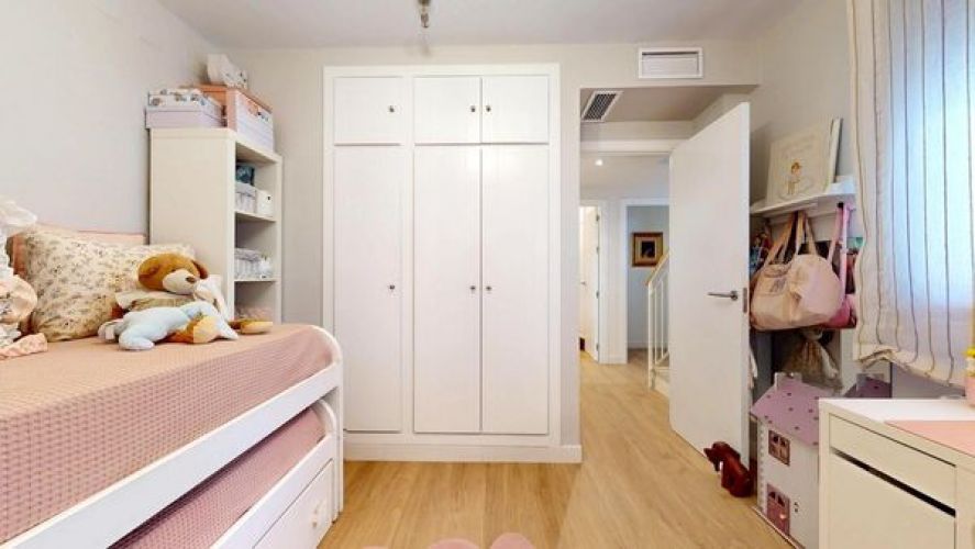 CASA  EN SAN RAFAEL DE LA ALBAIDA