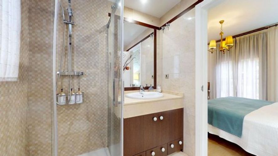 CASA  EN SAN RAFAEL DE LA ALBAIDA