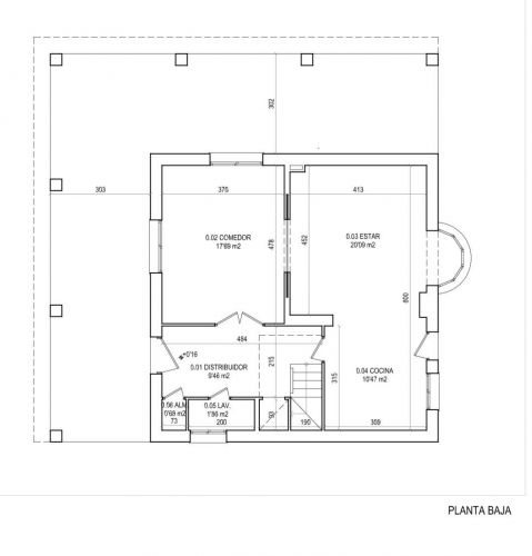 CHALET CON MÁS DE  300m² CONSTRUIDOS EN UNA PARCELA DE 4500m²
