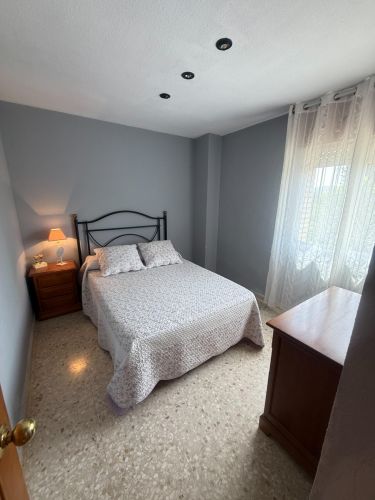 CHALET CON MÁS DE  300m² CONSTRUIDOS EN UNA PARCELA DE 4500m²