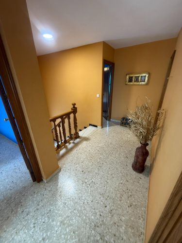 CHALET CON MÁS DE  300m² CONSTRUIDOS EN UNA PARCELA DE 4500m²