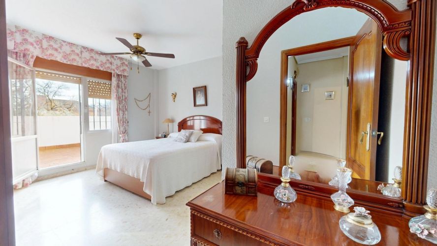 EDIFICIO RESIDENCIAL EN SAN RAFAEL DE LA ALBAIDA