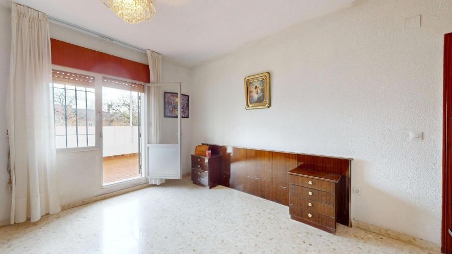 EDIFICIO RESIDENCIAL EN SAN RAFAEL DE LA ALBAIDA