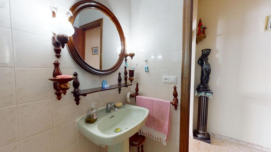 EDIFICIO RESIDENCIAL EN SAN RAFAEL DE LA ALBAIDA