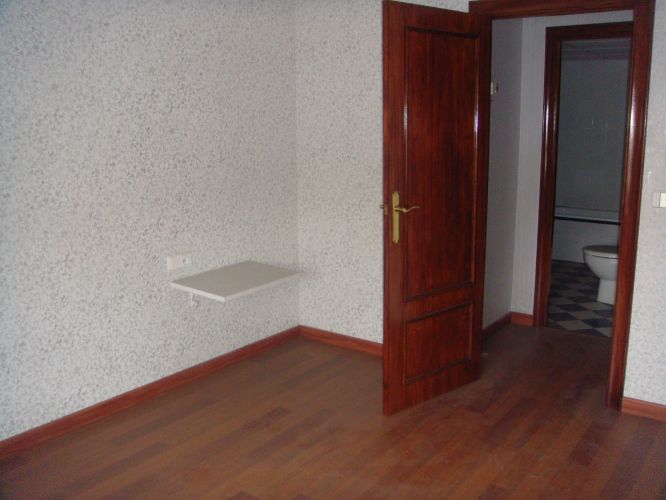 PISO EN VENTA JUNTO A JARDINES DE COLÓN