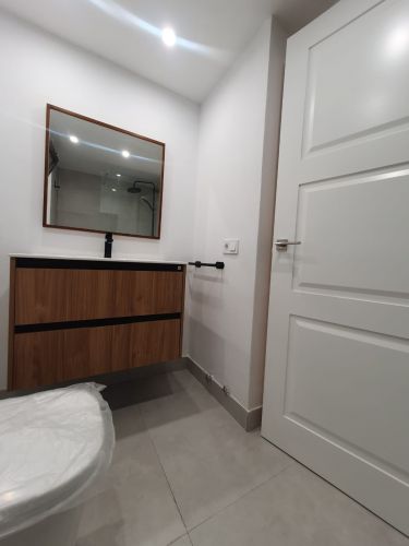 VIVIENDA REFORMADA UBICADA JUNTO A BULEVAR DE GRAN CAPITÁN