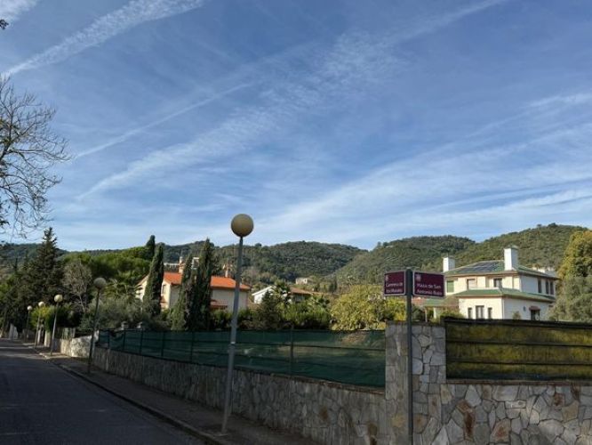 ESTUPENDA PARCELA URBANA A LA VENTA EN ZONA LOS MORALES!