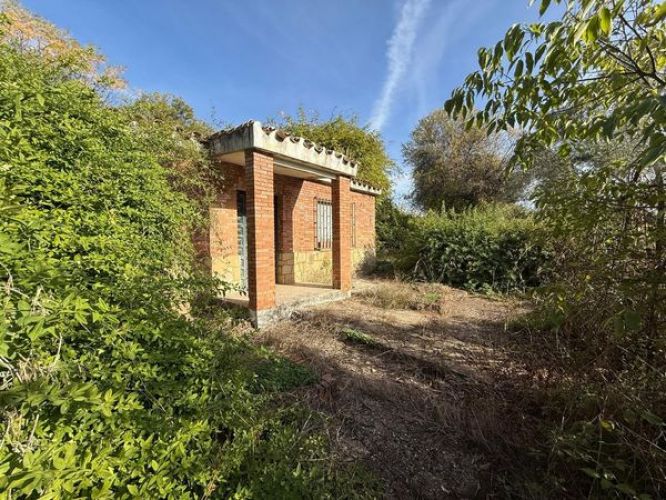 ESTUPENDA PARCELA URBANA A LA VENTA EN ZONA LOS MORALES!