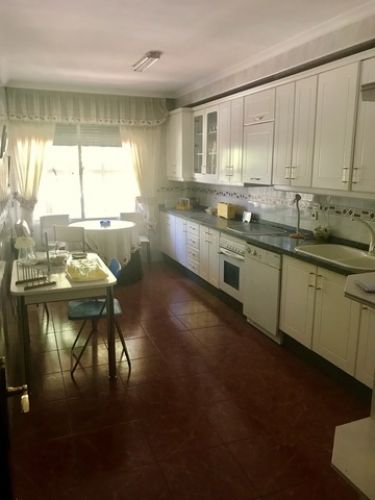 Piso zona Camping con terraza